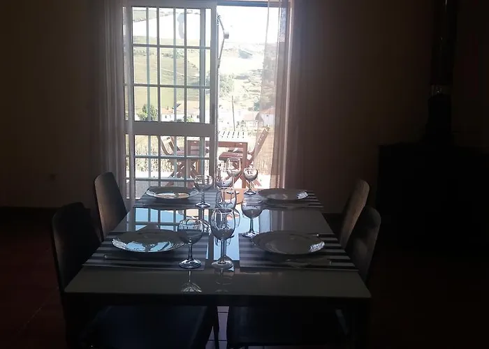 別荘 Quinta Do Salgueiral ペーゾ・ダ・レーグア