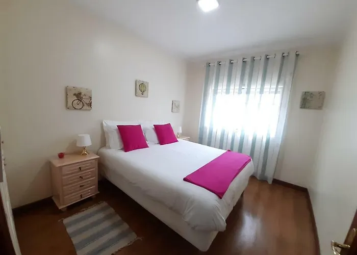 Quinta Do Salgueiral Feriehus *